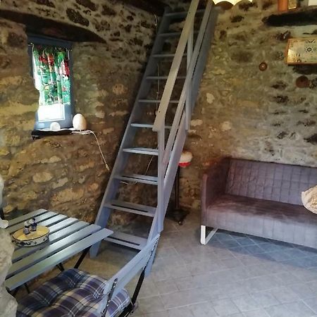 Micro-Cottage In Pietra La Ratatouille Dego Buitenkant foto